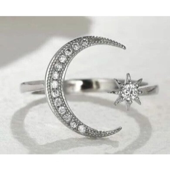 Cuff Ring Crescent Moon and Star Size 7 Rhinestones and Silver Tone Finish - Picture 1 of 1